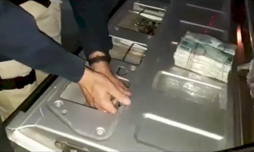 VÍDEO: mais de R$ 500 mil são apreendidos em Júlio de Castilhos