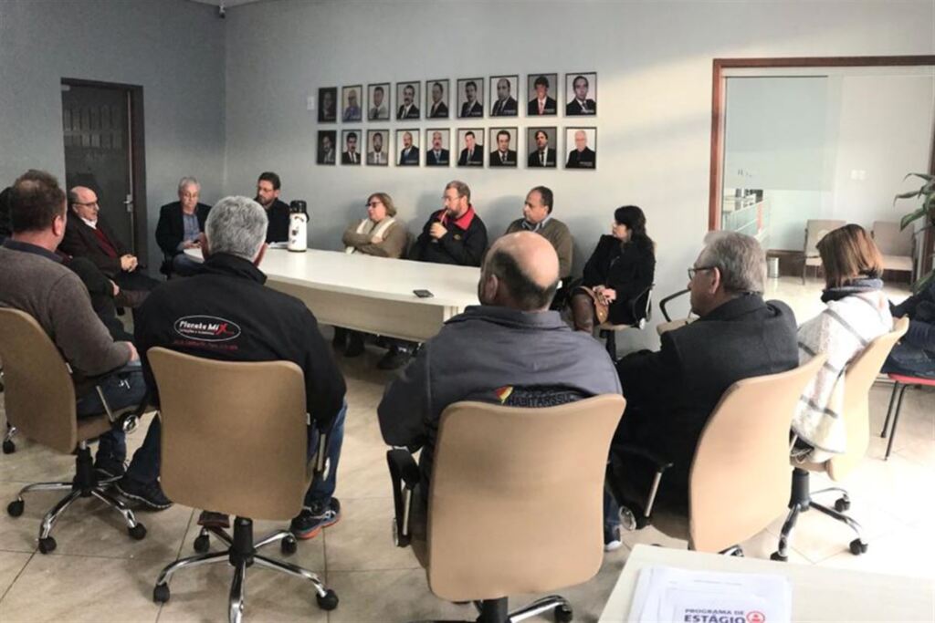 título imagem Após assaltos, câmeras de lojas serão acessadas em tempo real pela polícia