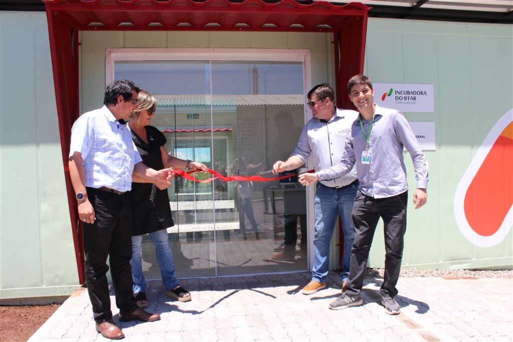 IFFar Jaguari instala a primeira incubadora tecnológica