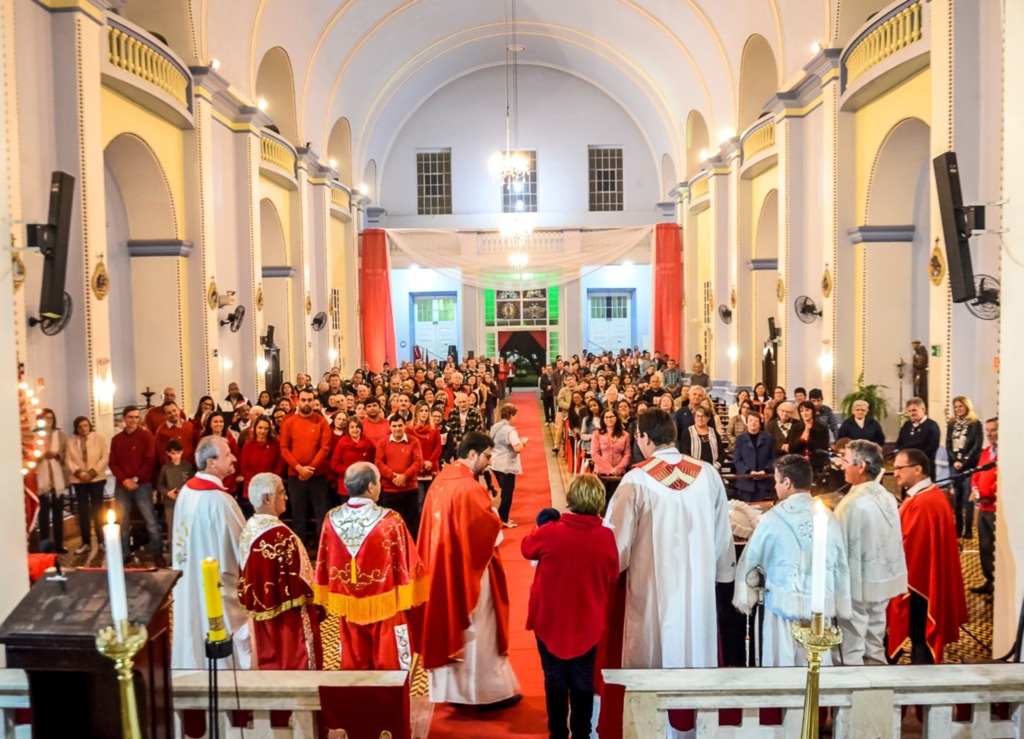 título imagem Festa do Divino encanta a população de Caçapava do Sul