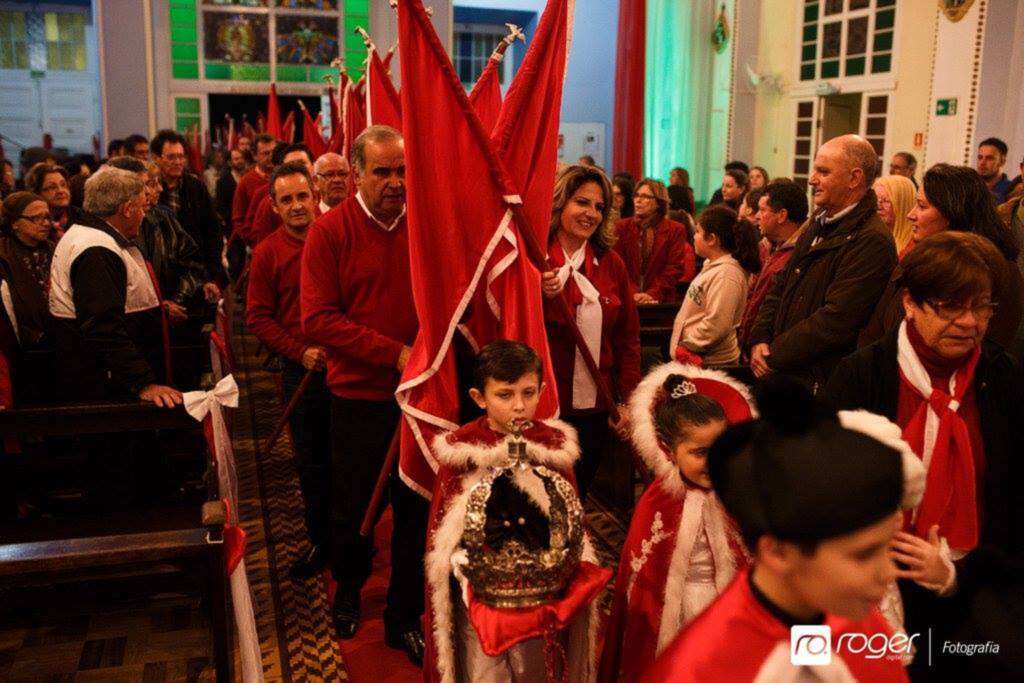 A pedido de protetores de animais, igreja abandona foguetes em festa de Caçapava