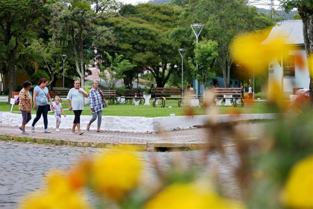 título imagem Agudo festeja 60 anos a neste sábado com rodeio e show gratuito