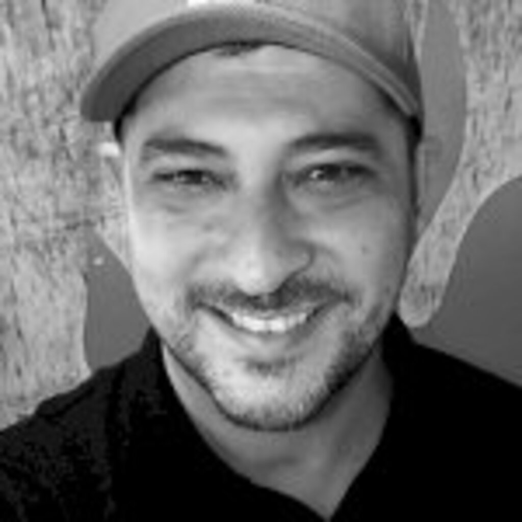 VÍDEO: aprenda a fazer um porco na churrasqueira para virada de ano