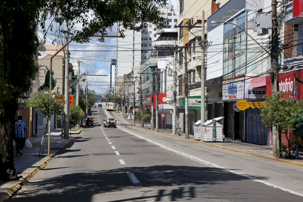 Empresas farão proposta por reabertura, e prefeitura debaterá isso na segunda