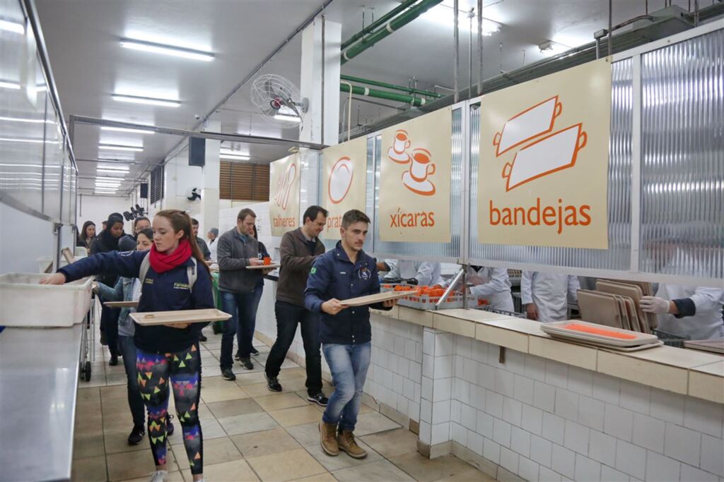 RU poderá servir refeições só para alunos com benefício socioeconômico