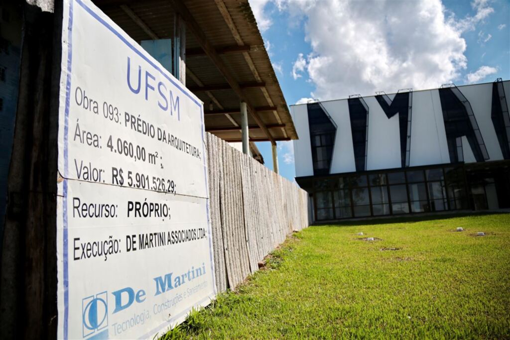 A UFSM, mais uma vez, é penalizada pelos donos do poder