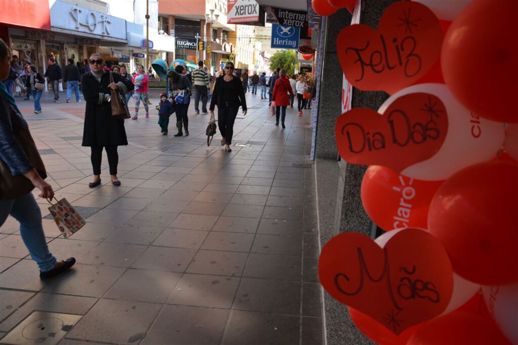 Estudo aponta que santa-mariense gastará, em média, R$ 76 com compra no Dia das Mães