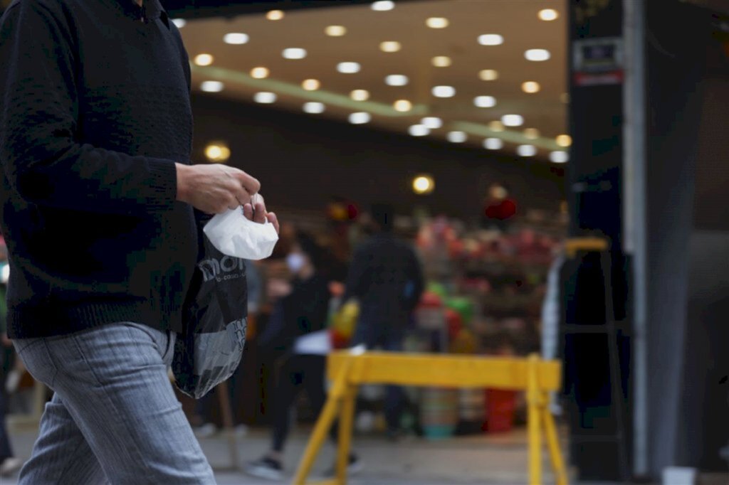 Pela quarta semana, todas regiões do Estado têm alerta para disseminação da Covid
