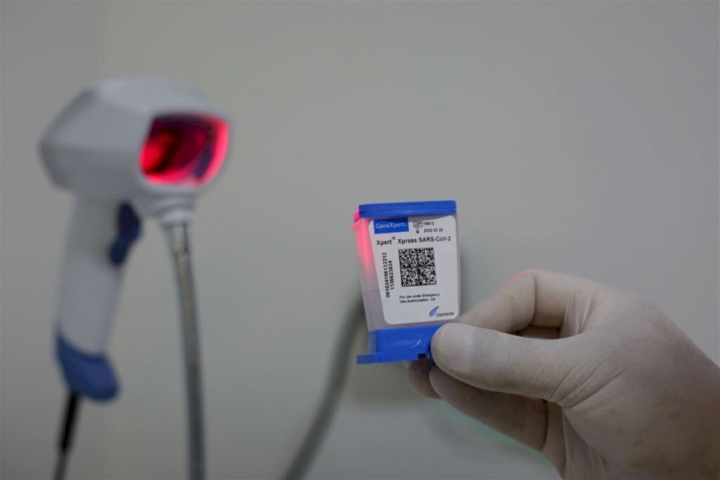 título imagem Testes de Covid-19 estão suspensos em quatro laboratórios de Santa Maria