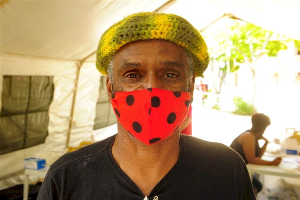 'Tenda da Saúde' da Casa Treze marcou o dia do combate à AIDS na Praça Saldanha Marinho