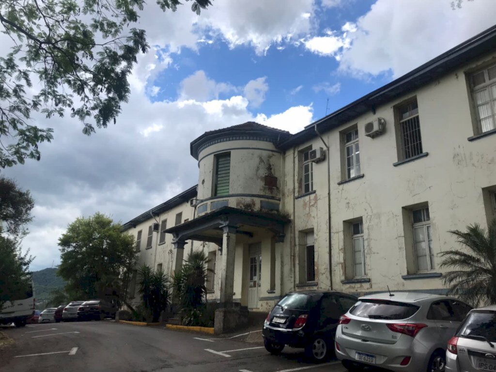 Casa de Saúde suspende atendimentos de urgência e emergência em traumato-ortopedia