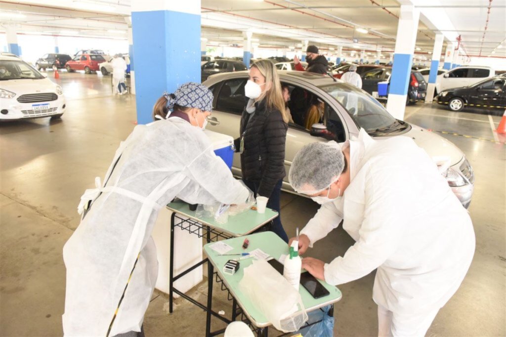 Com previsão de chuva, duas ações de segunda dose mudam a data em Santa Maria