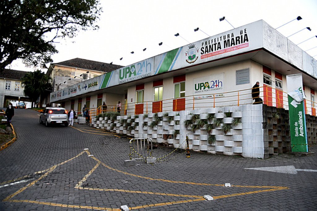 Em uma semana, sete pessoas morreram na UPA aguardando leitos de Covid-19