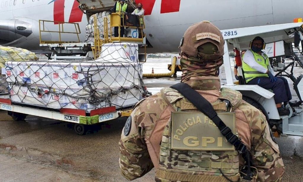 Estado recebe  318 mil doses de CoronaVac nesta quarta-feira