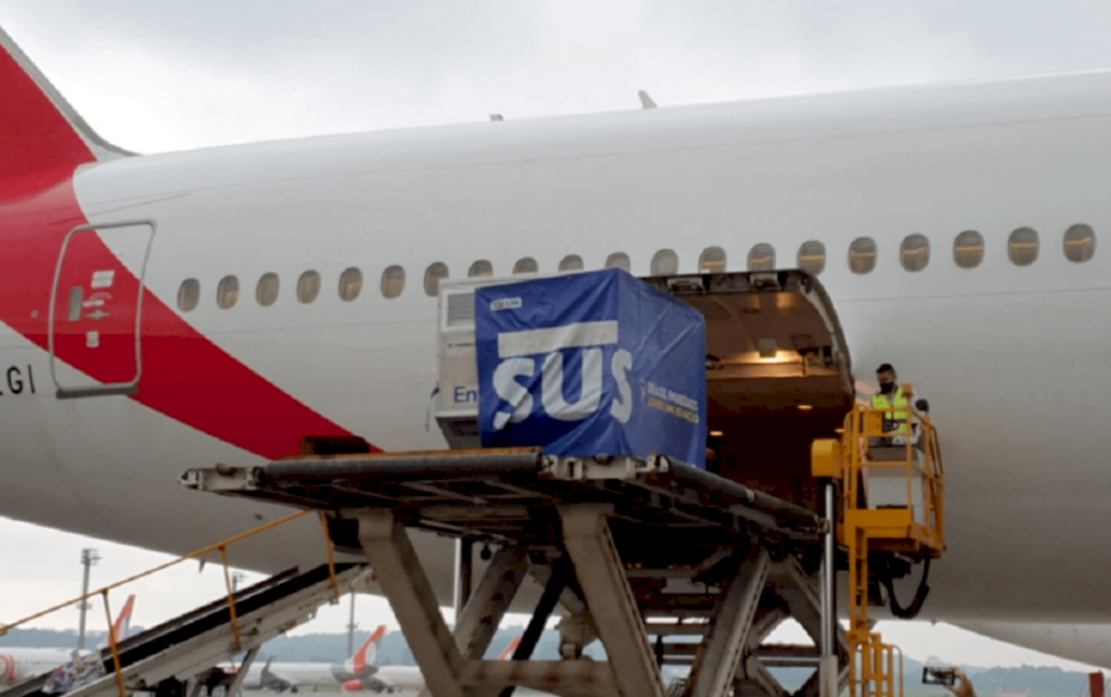 116 mil vacinas devem chegar a Porto Alegre neste domingo