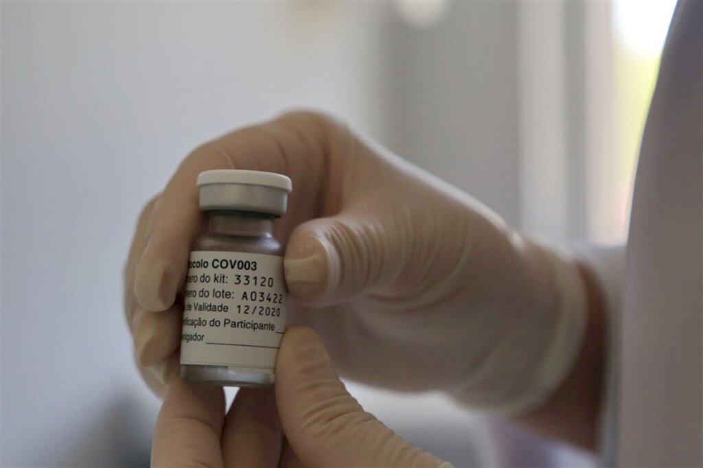 Vacina que é testada em Santa Maria tem pedido emergencial na Anvisa