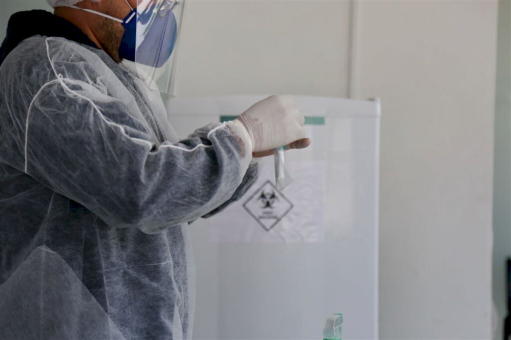 Com ocupação de UTI próxima de 90%, instituições pedem reforço na prevenção ao contágio