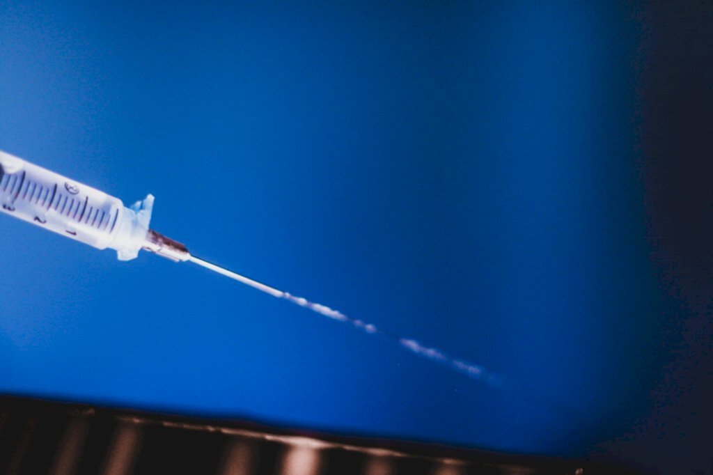 Estudo confirma eficácia da Coronavac na fase 2 dos testes clínicos