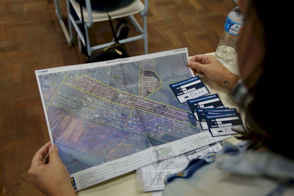 Após fim do financiamento do governo, pesquisa nacional sobre coronavírus será retomada