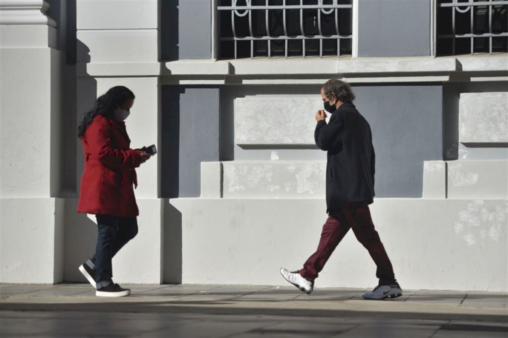 Médico contesta critérios e não concorda com bandeira vermelha em Santa Maria