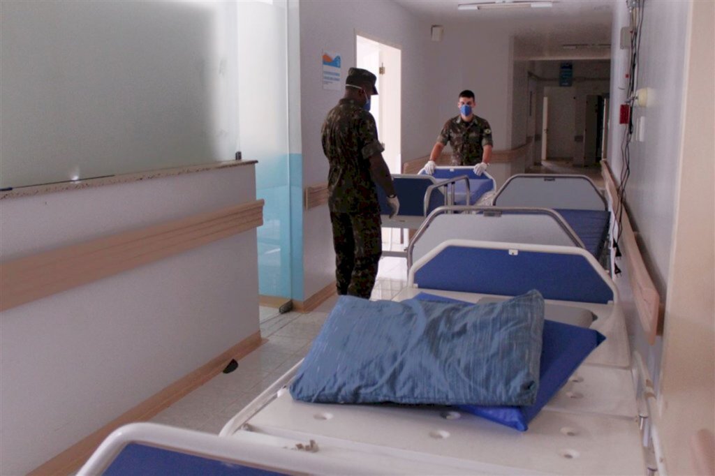 Ocupação dos leitos de UTI para Covid-19 sobe para 15%