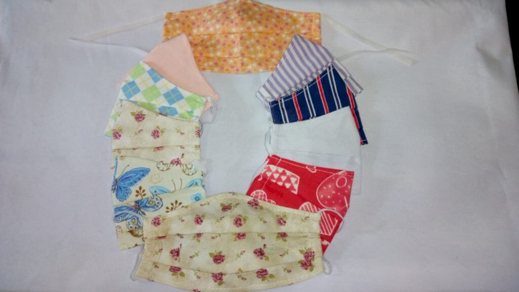 Máscaras de tecido passam a ter manual de confecção