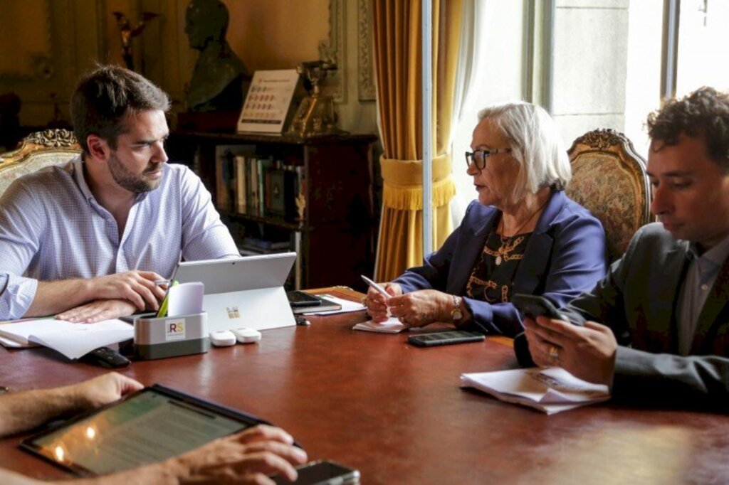 Coronavírus: Leite anuncia mais 216 leitos de UTI para o Estado