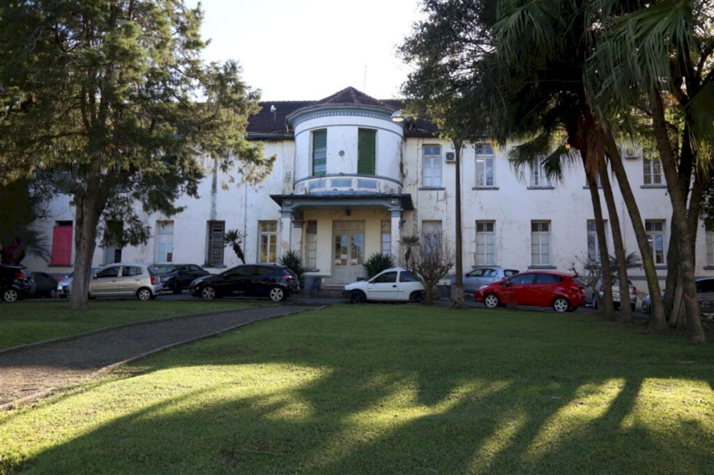 Conversas e palestras sobre câncer de mama integram programação na Casa de Saúde