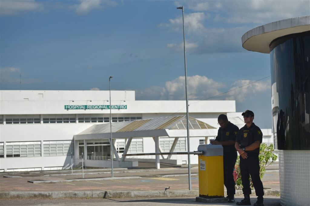 Foto: Gabriel Haesbaert (Diário) - Projetado para desafogar a fila de espera do SUS na região, hospital funciona apenas com um ambulatório de doenças crônicas