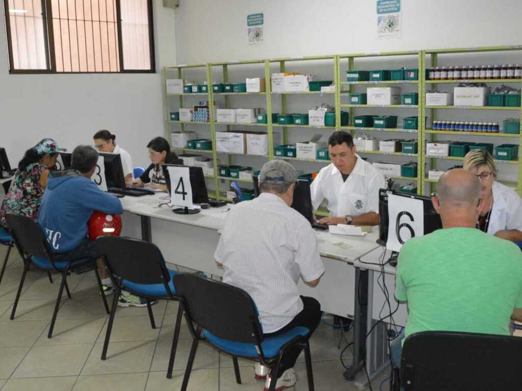 título imagem Farmácia Municipal Central reabre em novo endereço