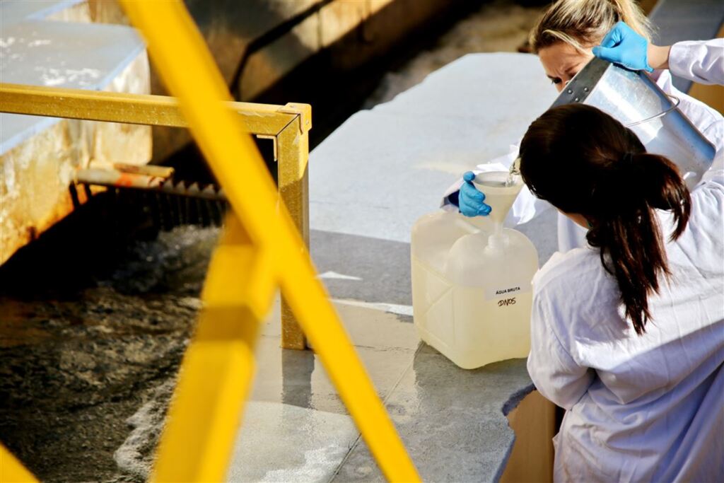 Corsan fez novas coletas de amostras da água que abastece Santa Maria