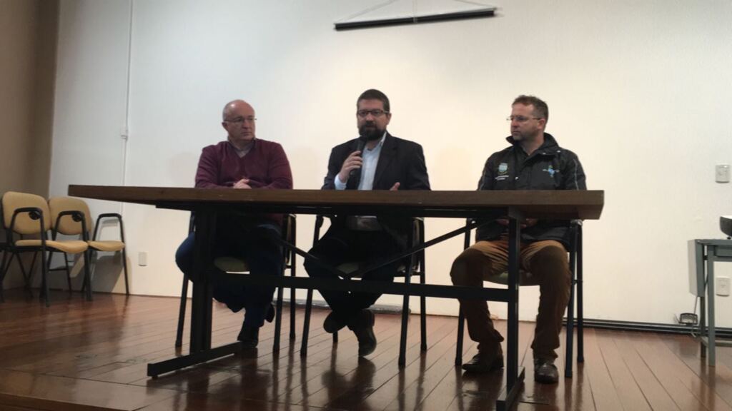 'Não é possível ainda falar sobre a origem de infecção do surto', diz Ministério da Saúde