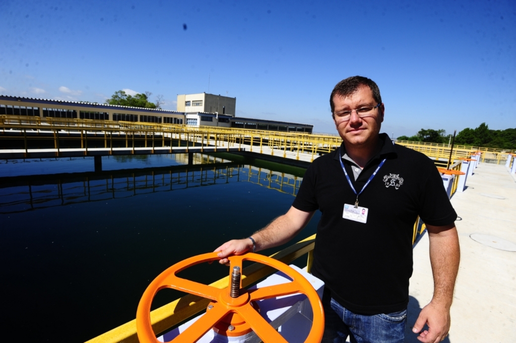 Superintendente da Corsan alega que preocupação com o surto não pode ser só a água