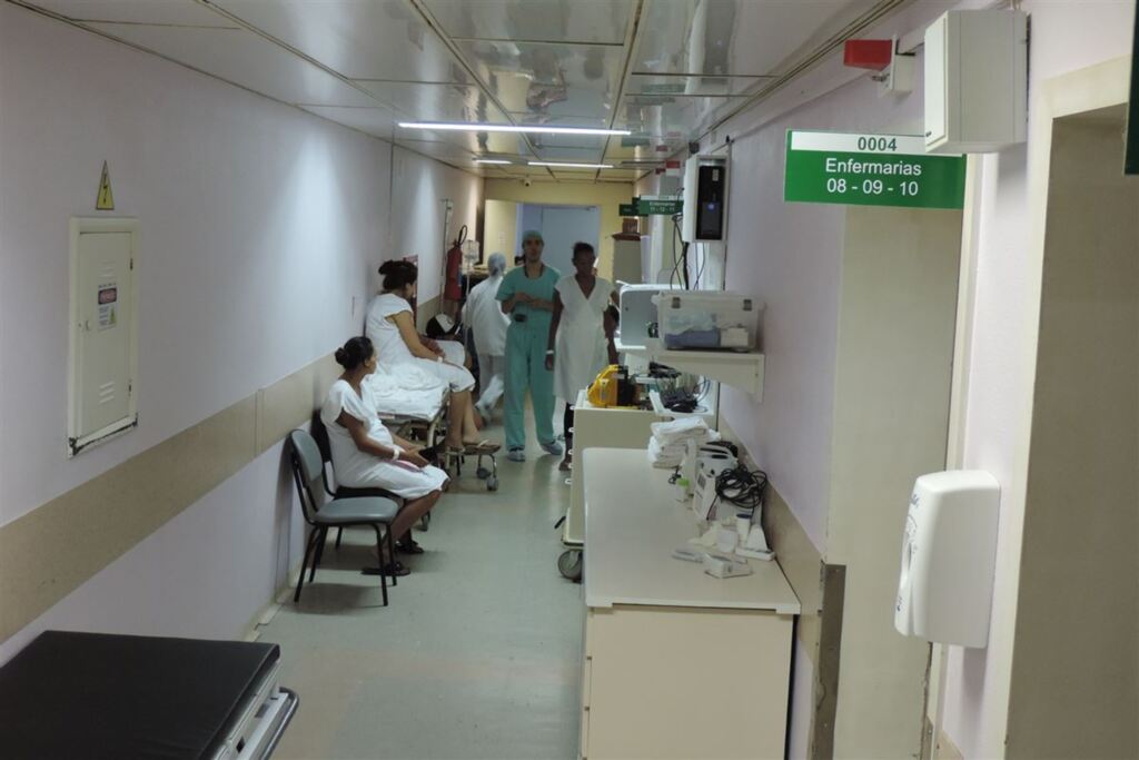 Para amenizar superlotação, visitas no Centro Obstétrico do Husm estão suspensas