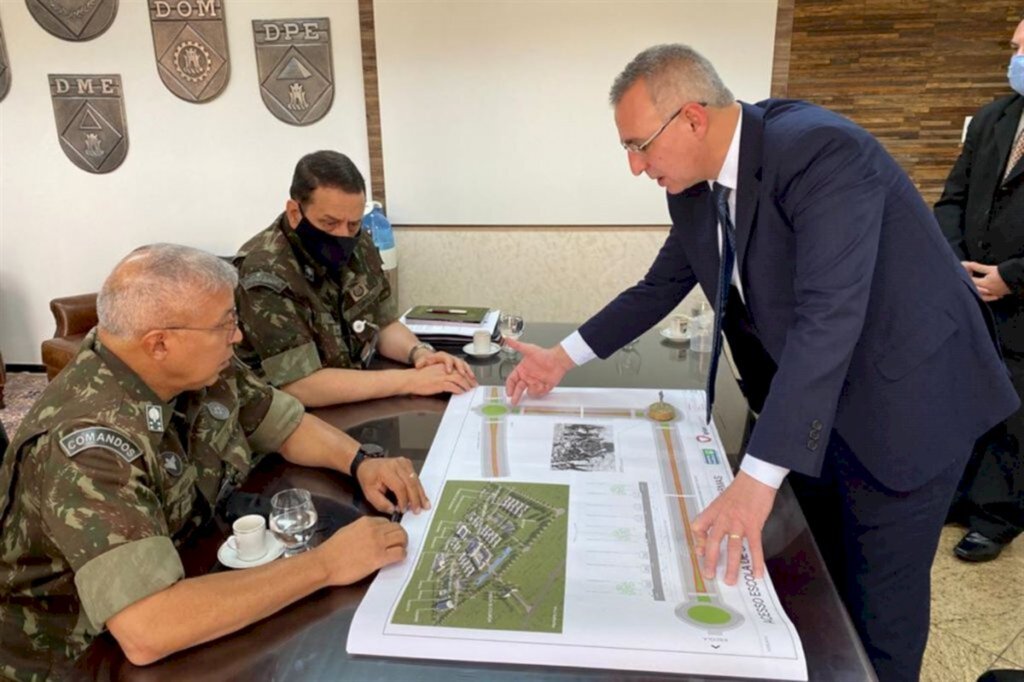 Em Brasília, prefeito Jorge Pozzobom vai atrás da ESA