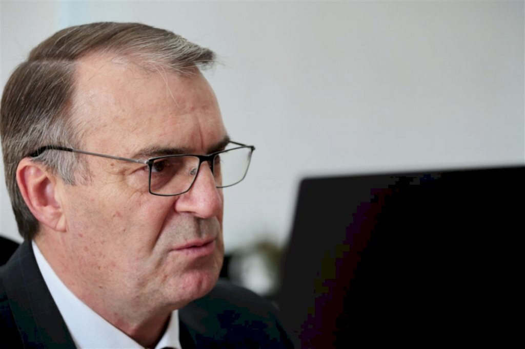 título imagem 'Foi respeitada a democracia', afirma atual reitor sobre eleição na UFSM