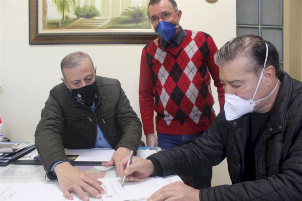 Vereador Valdir Oliveira retorna ao Legislativo nesta quinta-feira