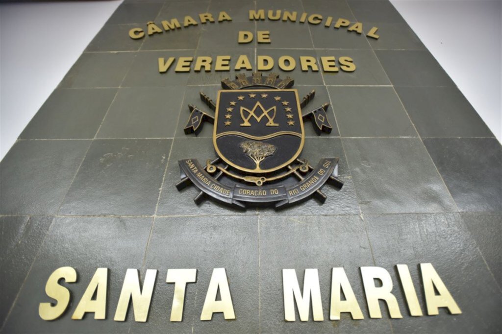 Com sexto caso de Covid-19 confirmado, Câmara ficará fechada até sexta-feira