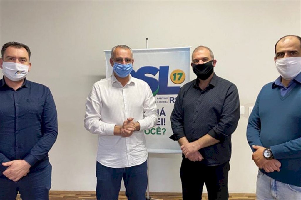 PSL define Decimo para vice de Jorge Pozzobom