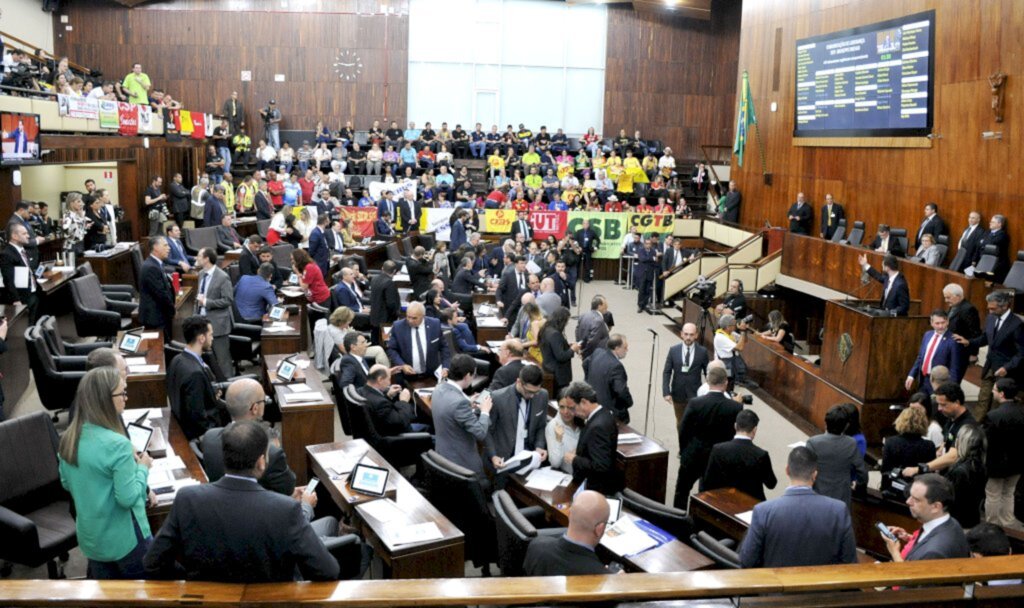 Após recurso do governo, STF mantém votação do pacote na Assembleia