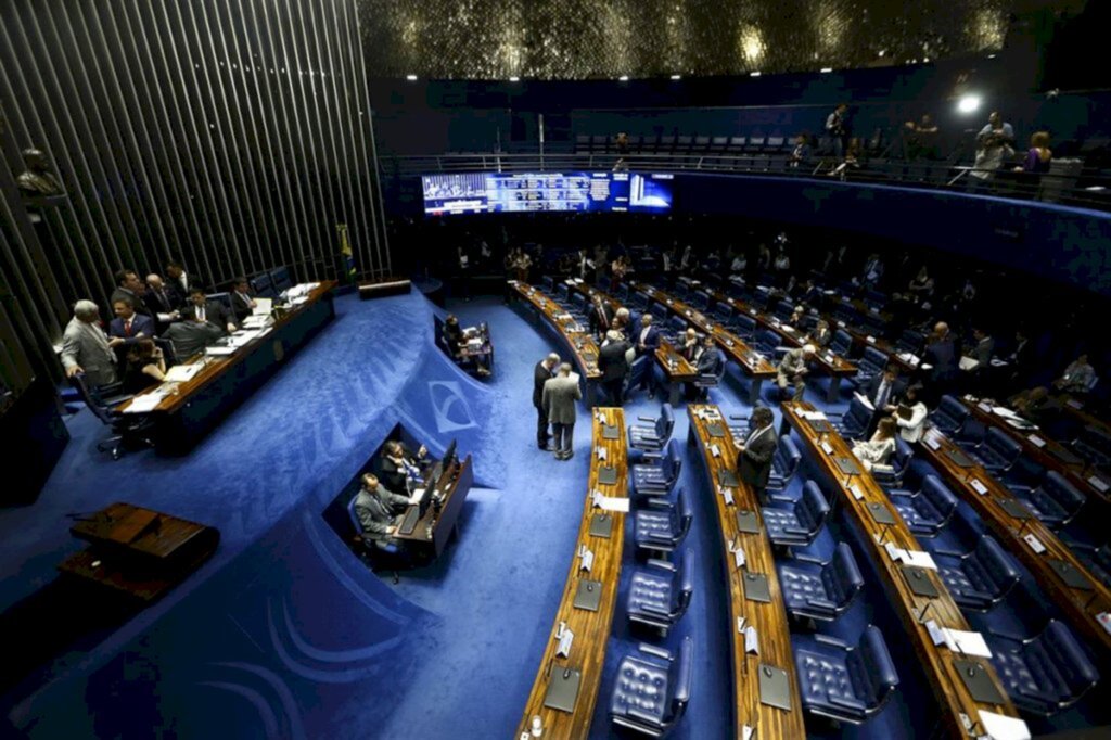 Senado aprova texto-base da reforma da Previdência em segundo turno