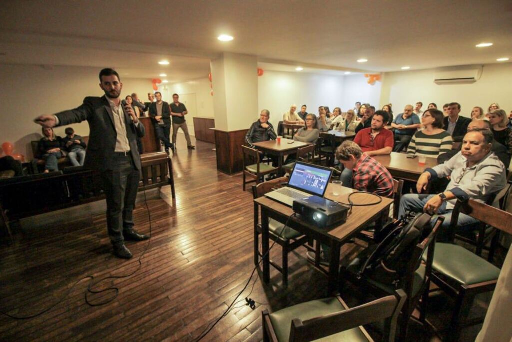 Partido Novo corre para bater metas e lançar candidato a prefeito