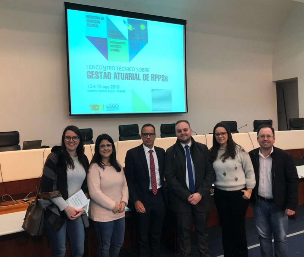 Encontro aborda alternativas para dívidas das prefeituras com a Previdência