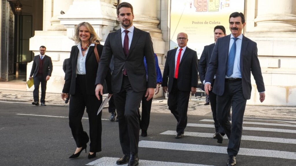 Governador Eduardo Leite cumpre agenda hoje em Santa Maria