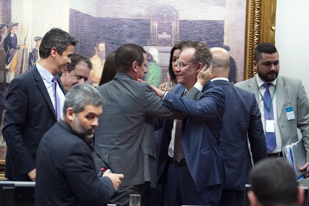 Reforma da Previdência prevê 40 anos de contribuição para aposentadoria integral