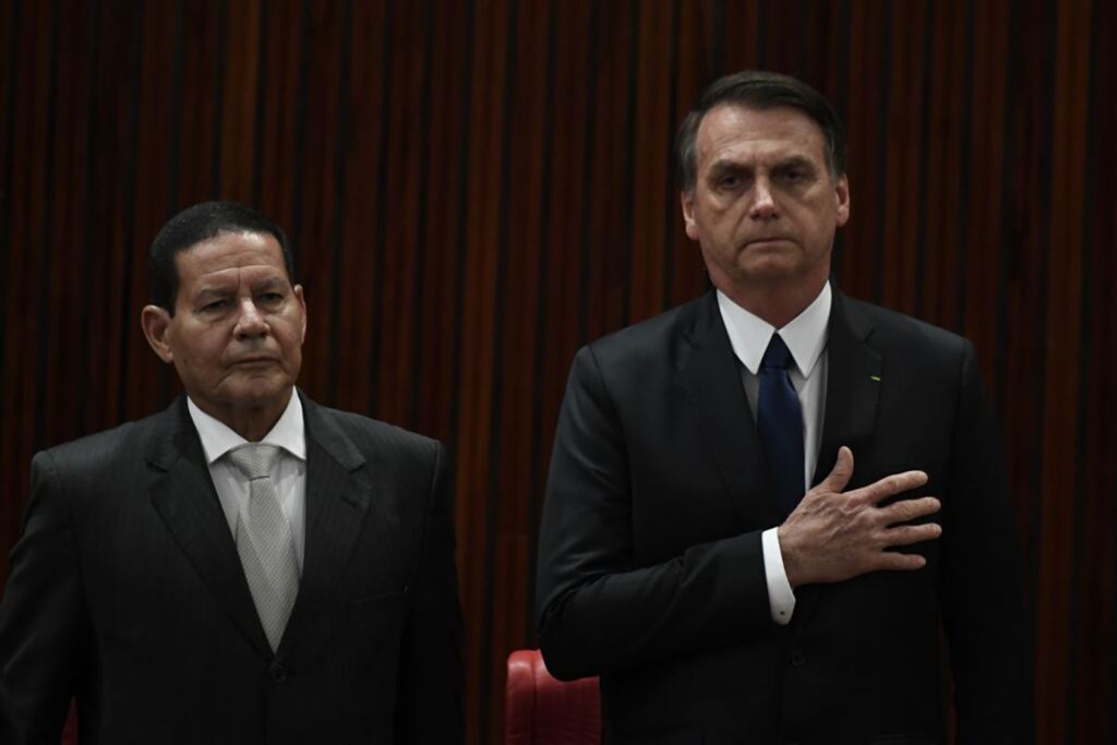Bolsonaro e Mourão devem cumprir agenda em Santa Maria