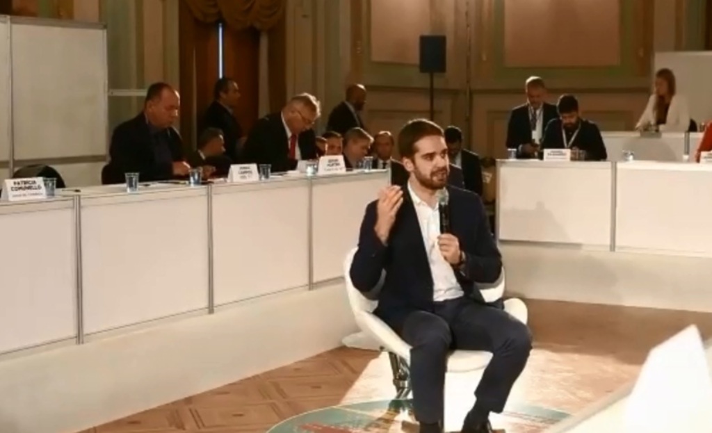 Leite fala sobre pagamento do funcionalismo, concursos para área da segurança, privatizações e criminalidade