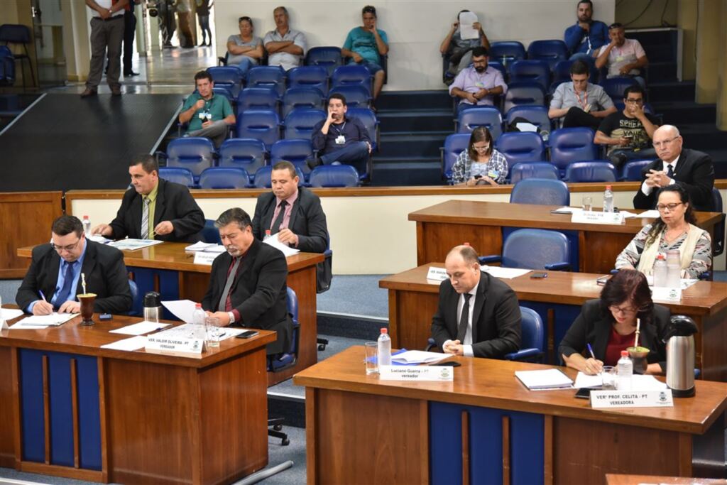 Bloco da oposição sofre derrotas na Câmara de Vereadores