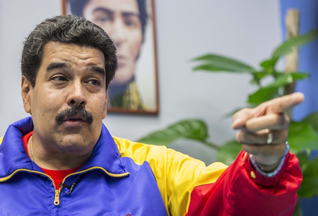 Maduro anuncia fechamento total da fronteira com o Brasil