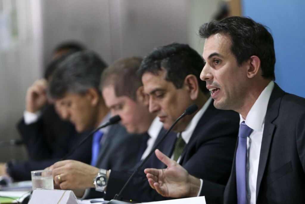 Marcelo Camargo (Agência Brasil) - Técnicos do ministério da Economia dão entrevista coletiva para detalhar o texto da proposta de reforma da Previdência